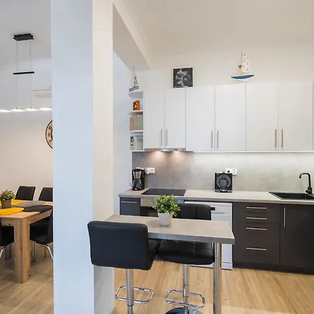 Silveritas Apartman * Σίοφοκ